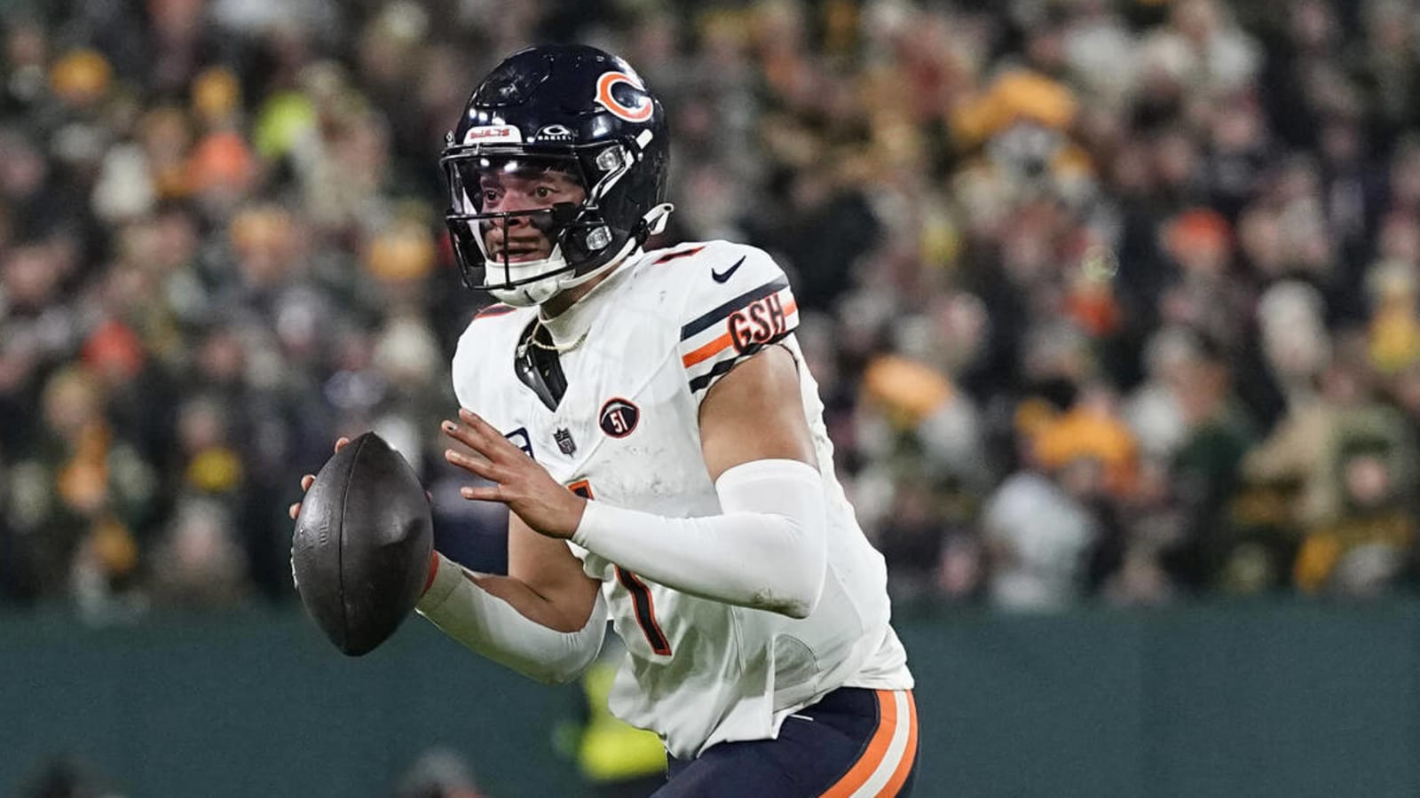 Steelers Put Bears In Vulnerable Position After Justin Fields Trade: 'The Grass Isn&#39;t Always Greener On The Other Side'