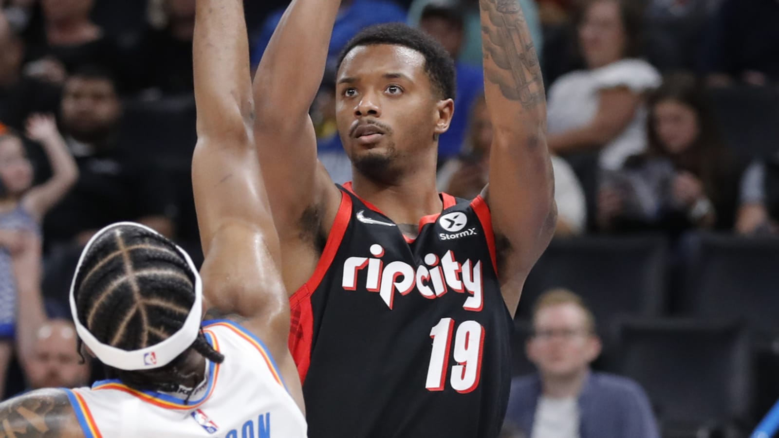 Cavs Waive Elijah Hughes, Darius Brown II