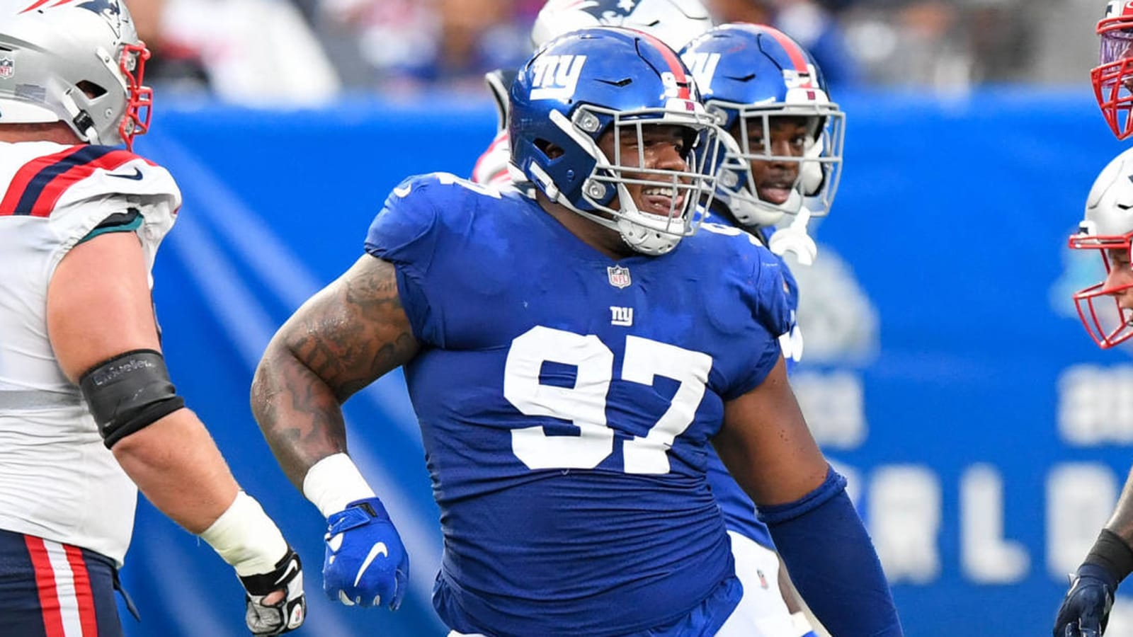 Dexter Lawrence costs Giants win with offsides penalty