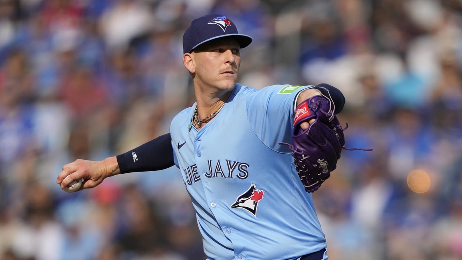 Blue Jays made the right call to try for no-hitter