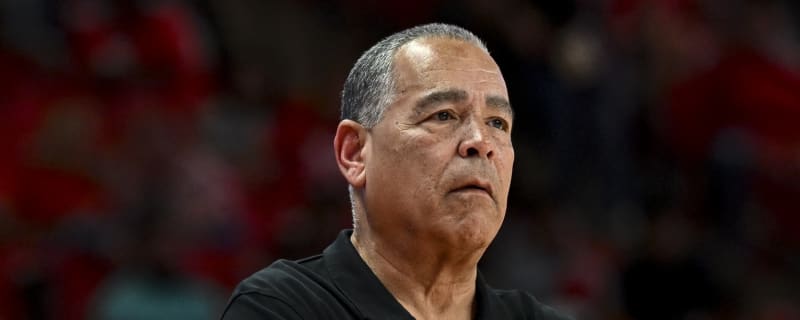 Houston lands five-star center, highest-ranked recruit ever