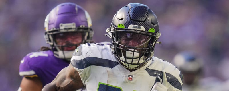 Seahawks star running back Chris Carson retiring due to neck injury