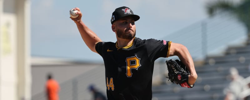 Pirates to designate Peter Strzelecki, select Ryan Borucki