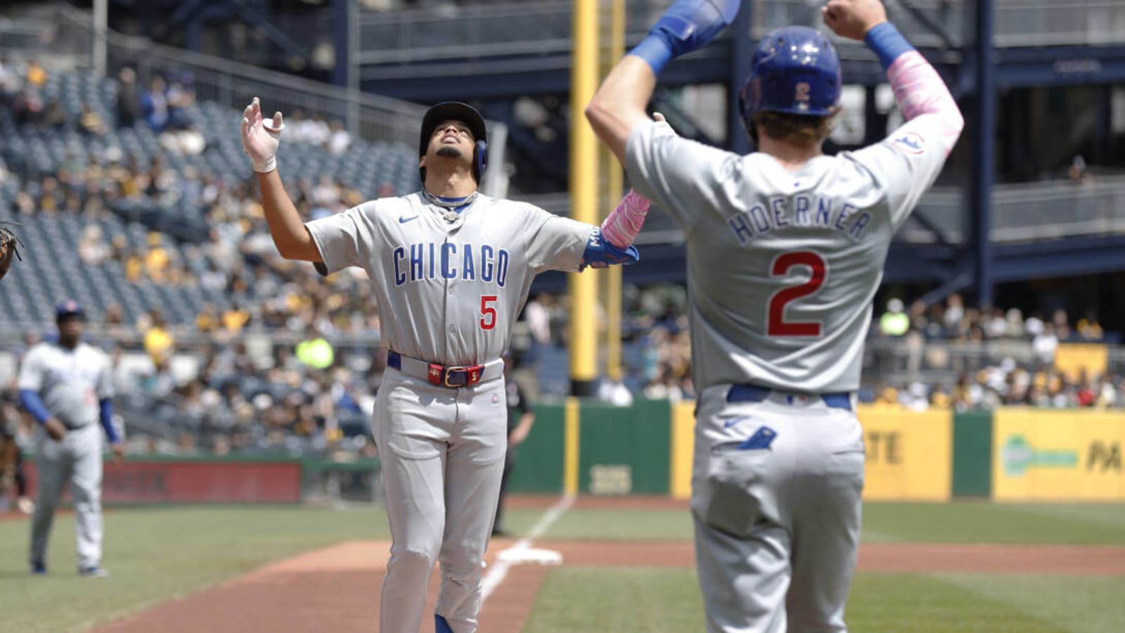 Cubs Split Weekend with Pirates, Take Series Despite Bullpen Woes
