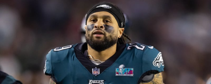 Eagles bring back CB a month after releasing him