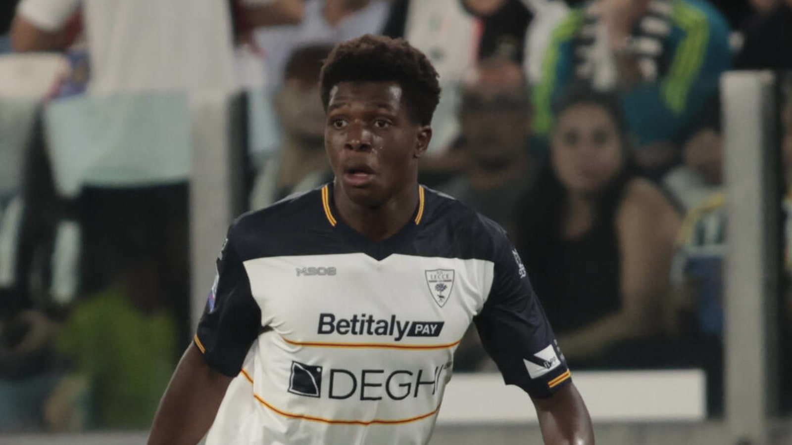 Liverpool to battle with La Liga giants for 19-year-old full-back shining in Italy this season