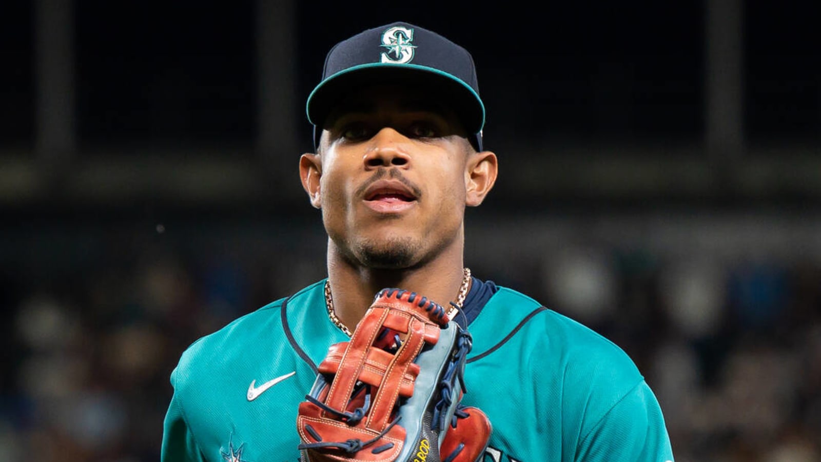 Mariners' Julio Rodriguez could return Monday from back soreness