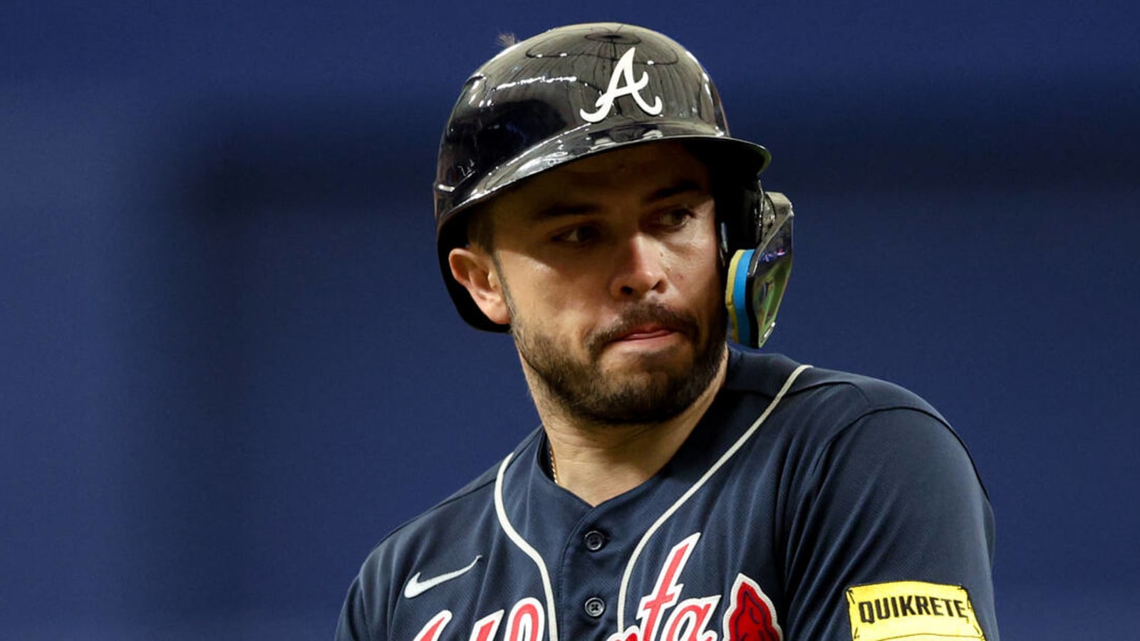 Braves extend Travis d'Arnaud with one-year deal