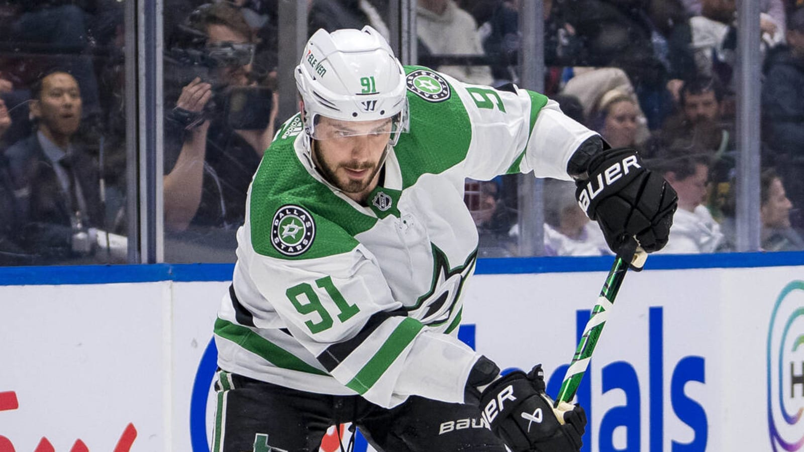 Watch: Tyler Seguin delivers head shot on Shea Theodore