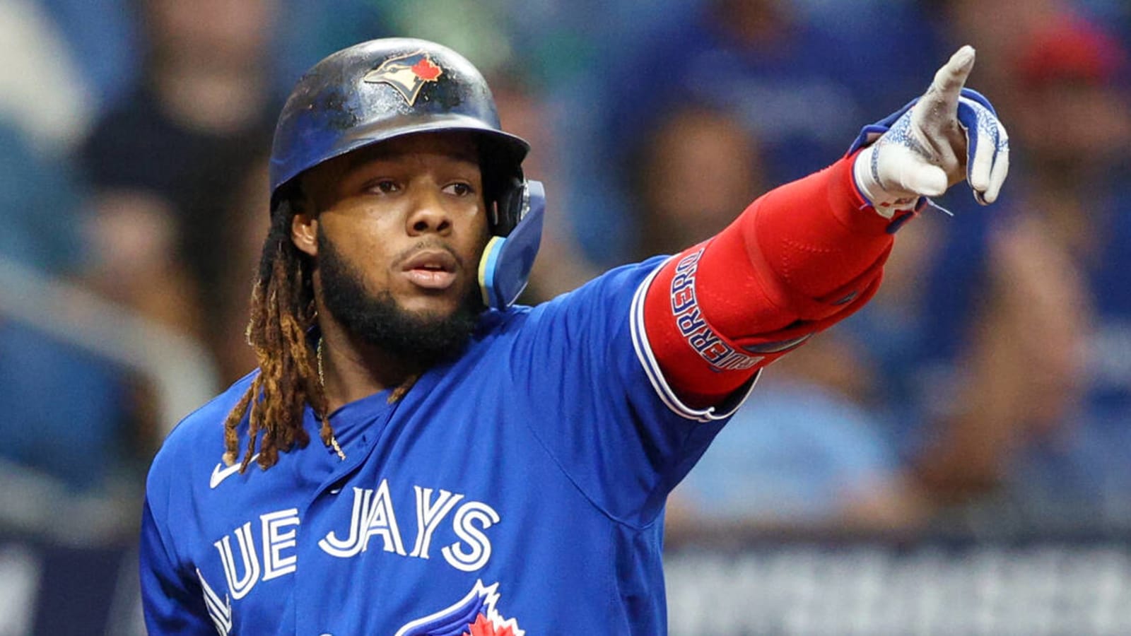 Blue Jays will look to lock down young stars in offseason