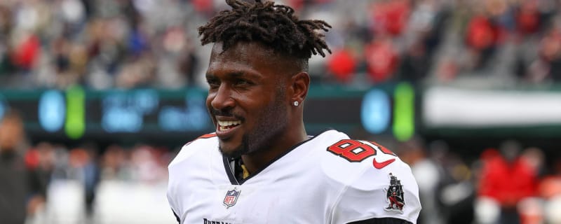 Antonio Brown: 'There's nothing wrong with my mental health'