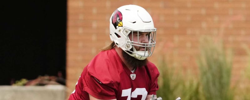 Cardinals right tackle Jonah Williams suffers knee injury in first quarter, ruled out for rest of the game