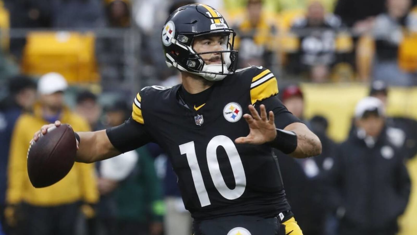 Former Player Has Massive Prediction for Steelers