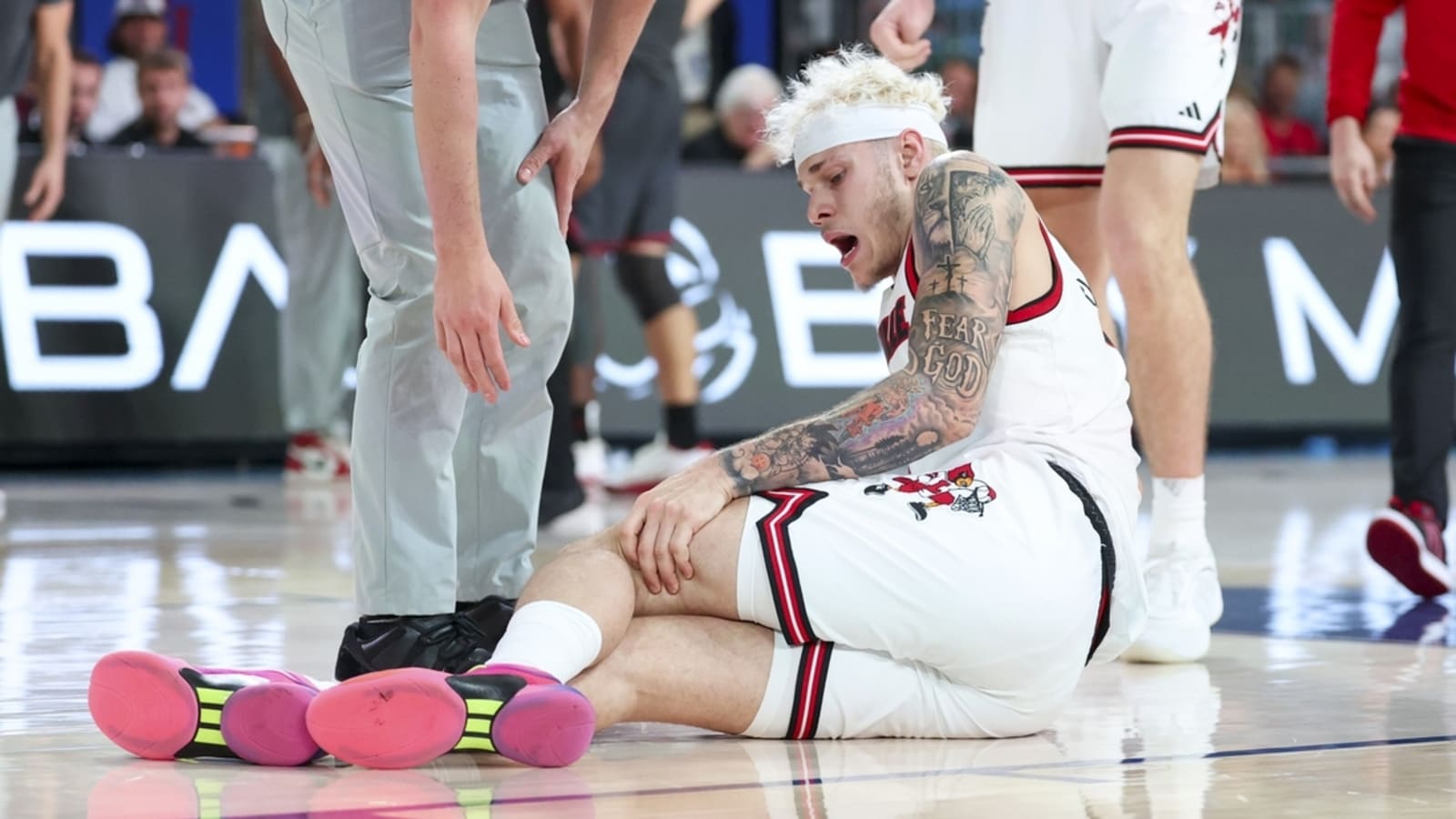 Louisville F Kasean Pryor (torn ACL) out for season