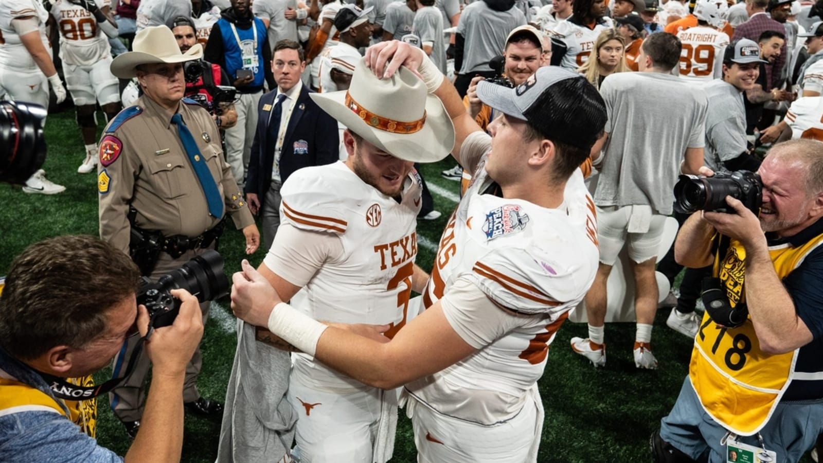 Texas settles in nicely for Cotton Bowl date with Ohio State