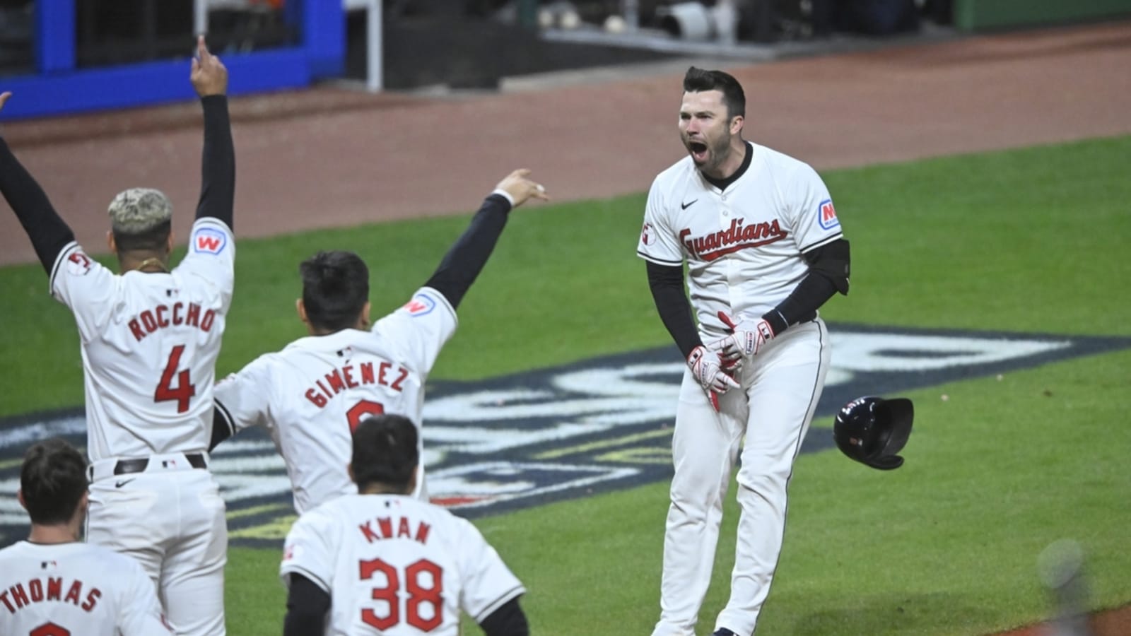 David Fry belts walk-off HR in 10th, Guardians stun Yankees in Game 3