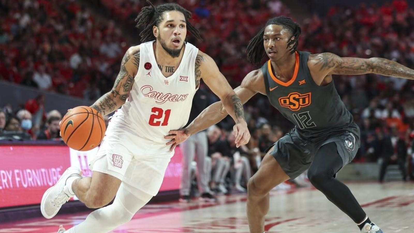 No. 5 Houston clamps down on Oklahoma State