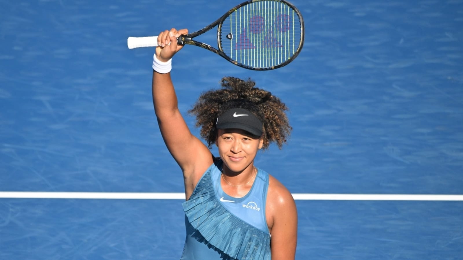 Naomi Osaka rolls past Ons Jabeur in Toronto