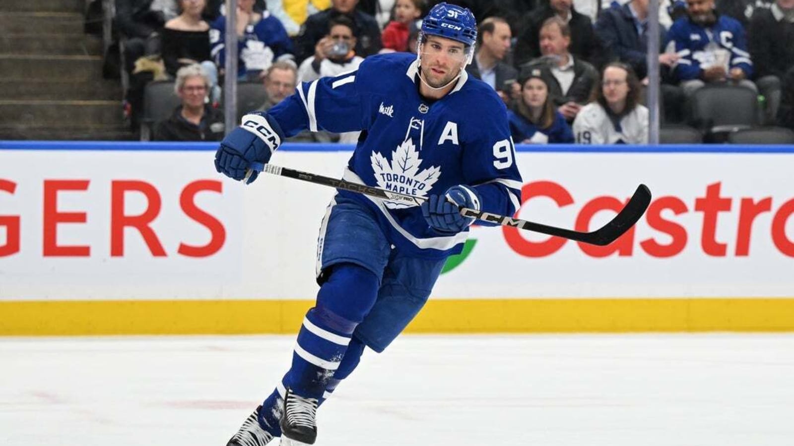 Maple Leafs continue pursuit of division title, visit Kings