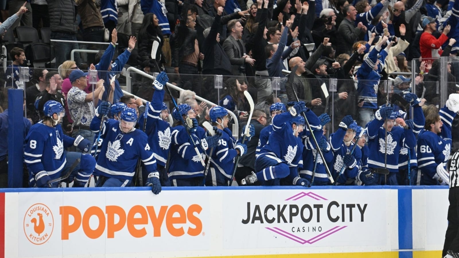 Leafs overcome third-period deficit, beat Oilers in OT