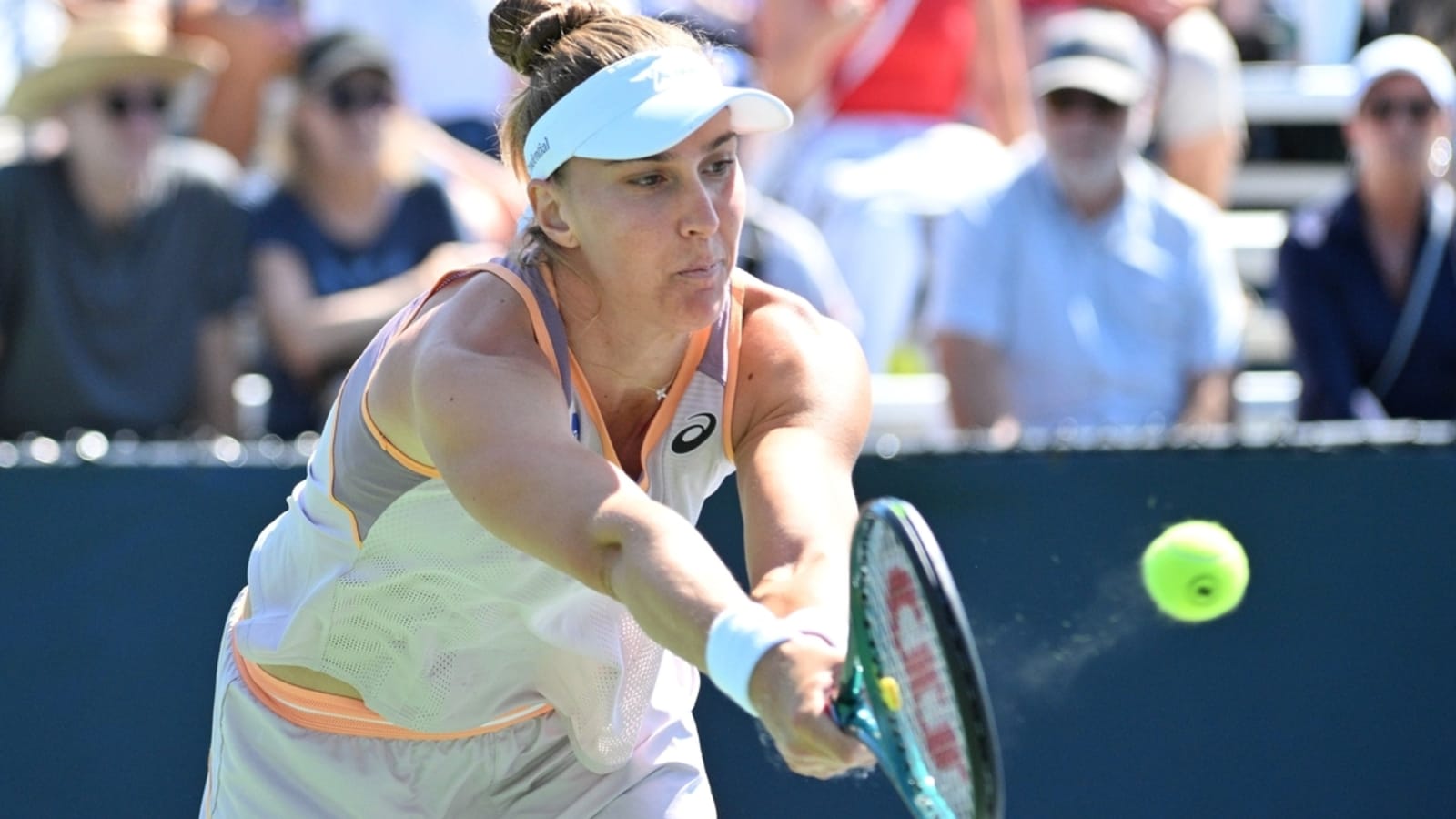 WTA roundup: Beatriz Haddad Maia eases into Cleveland semis