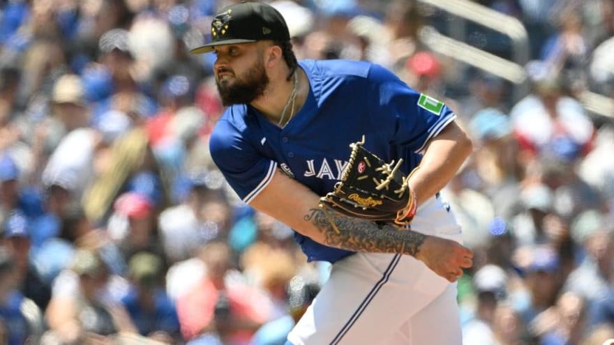 Alek Manoah, Daniel Vogelbach guide Jays over Rays