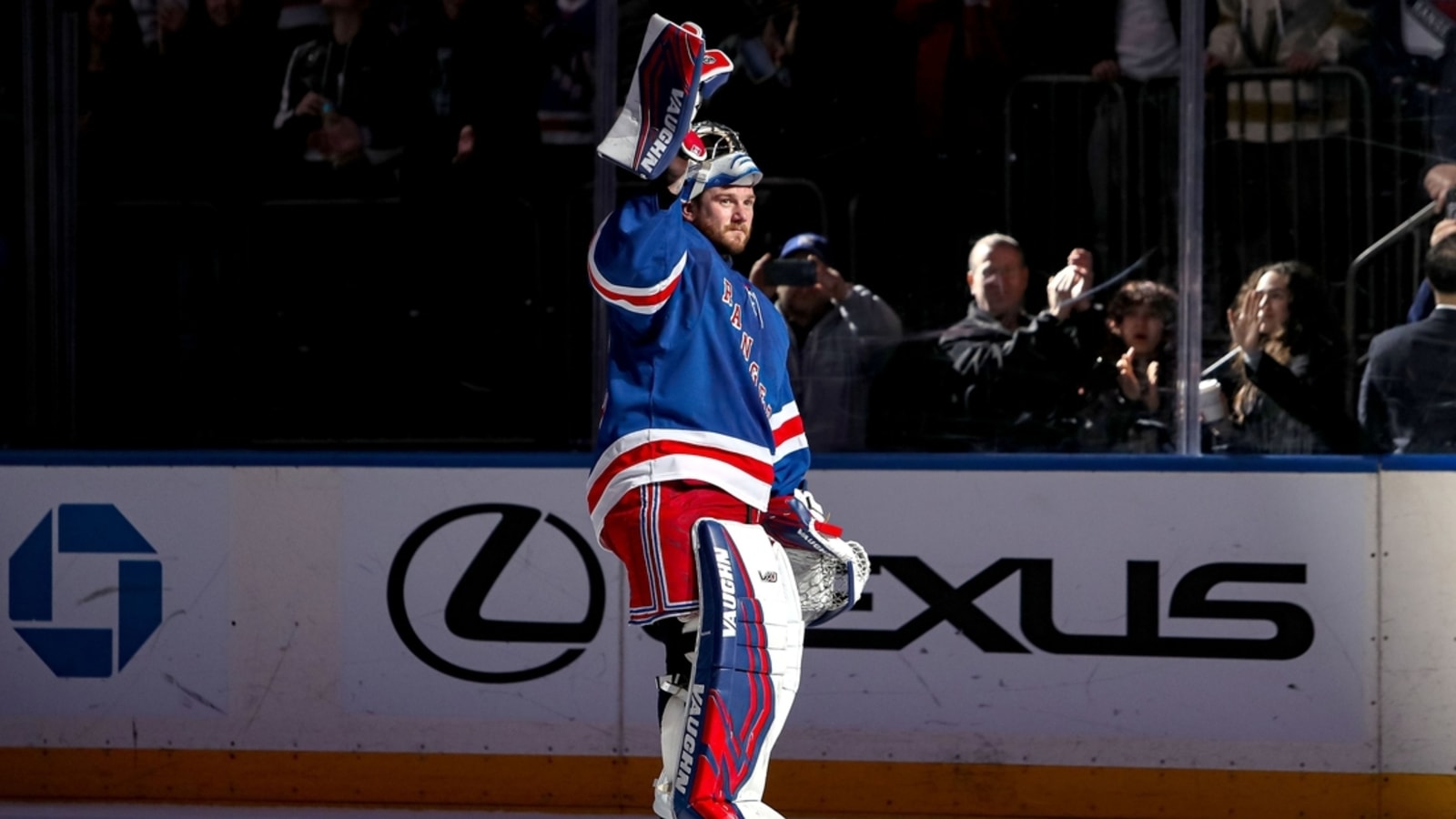 NHL roundup: Rangers&#39; Jonathan Quick gets win No. 400