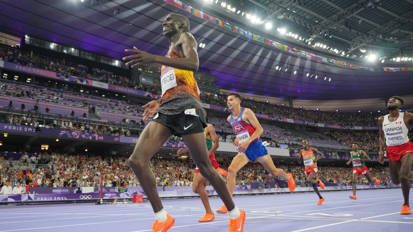 Brilliant Cheptegei completes set with 10,000m gold