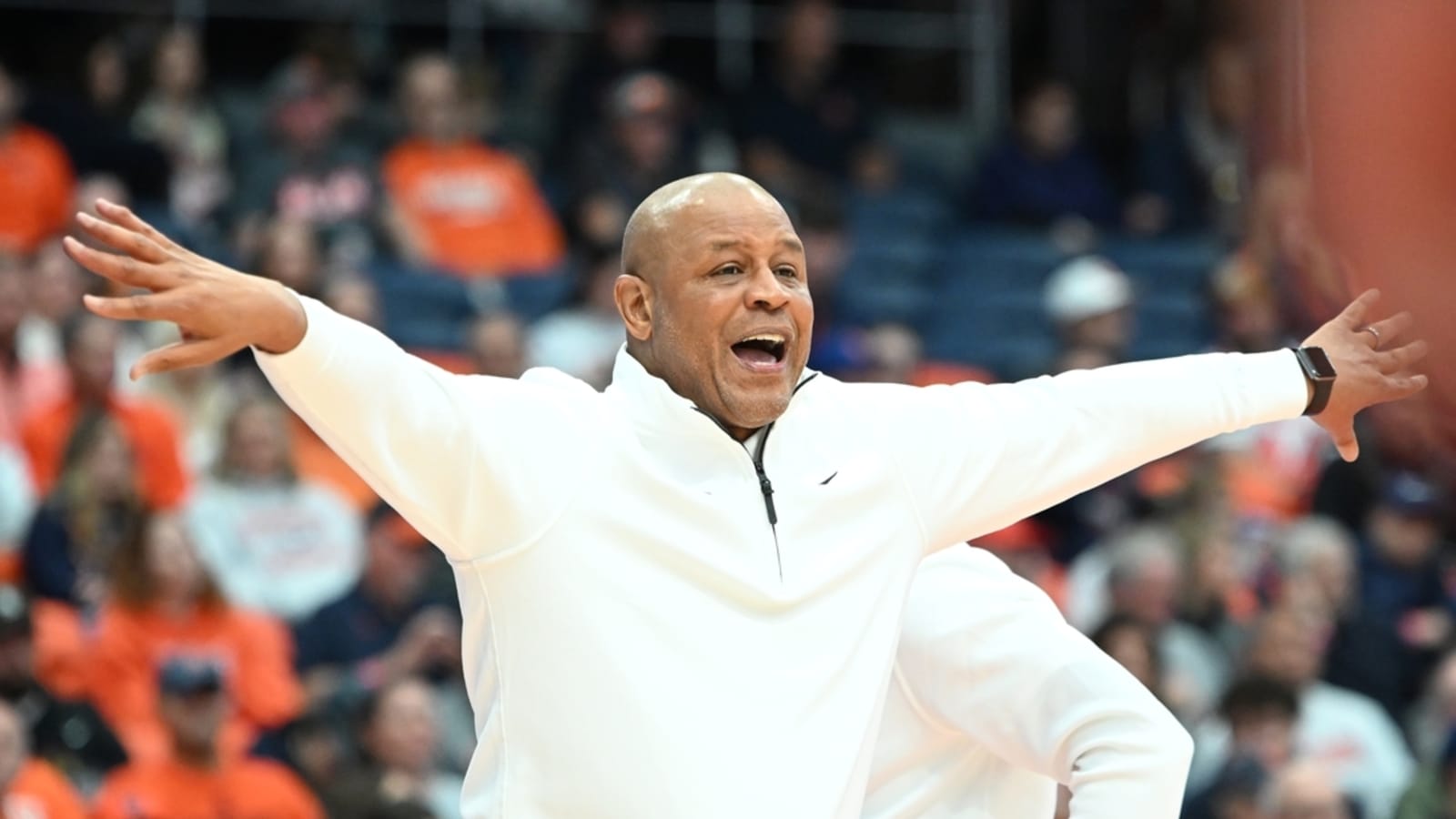 Texas edges Syracuse to reach Legends Classic final