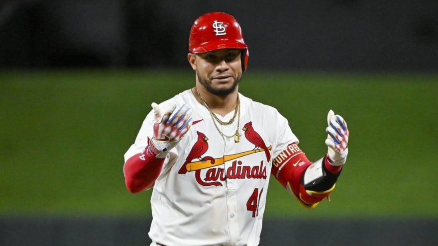 Cardinals C Willson Contreras (fractured arm) departs after being hit by bat