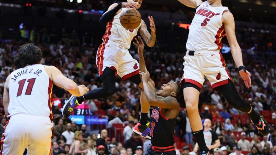 Heat dispose of Bulls, claim East playoff berth