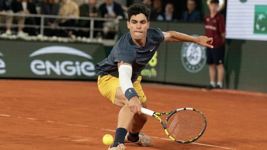 French Open: Carlos Alcaraz favored to end new No. 1&#39;s run