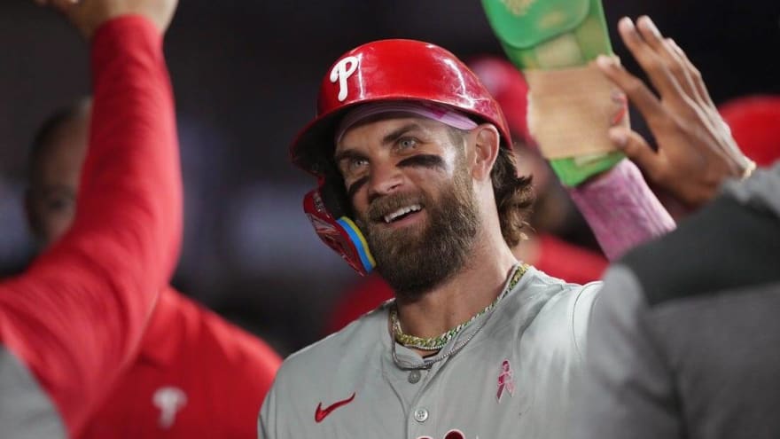 Phillies star Bryce Harper (migraine) out vs. Mets