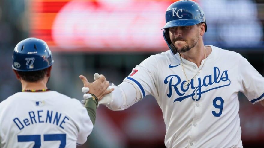 After button adjustment, Royals aim to sew up series sweep of A&#39;s