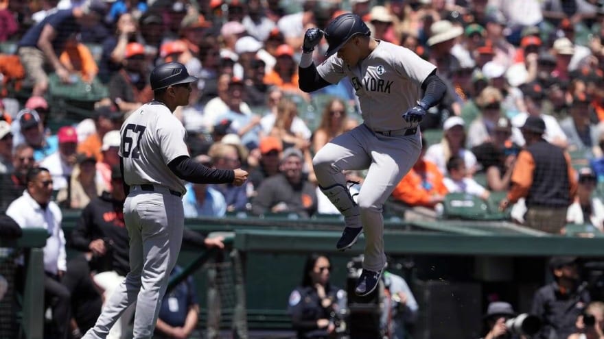 Juan Soto leads Yankees&#39; ninth-inning comeback to beat Giants