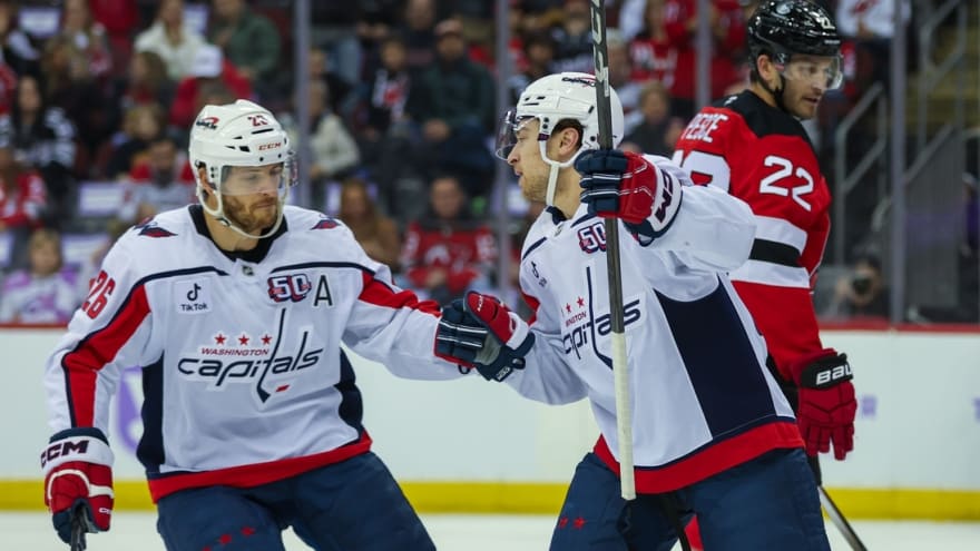 Capitals hold off Devils&#39; rally in third period