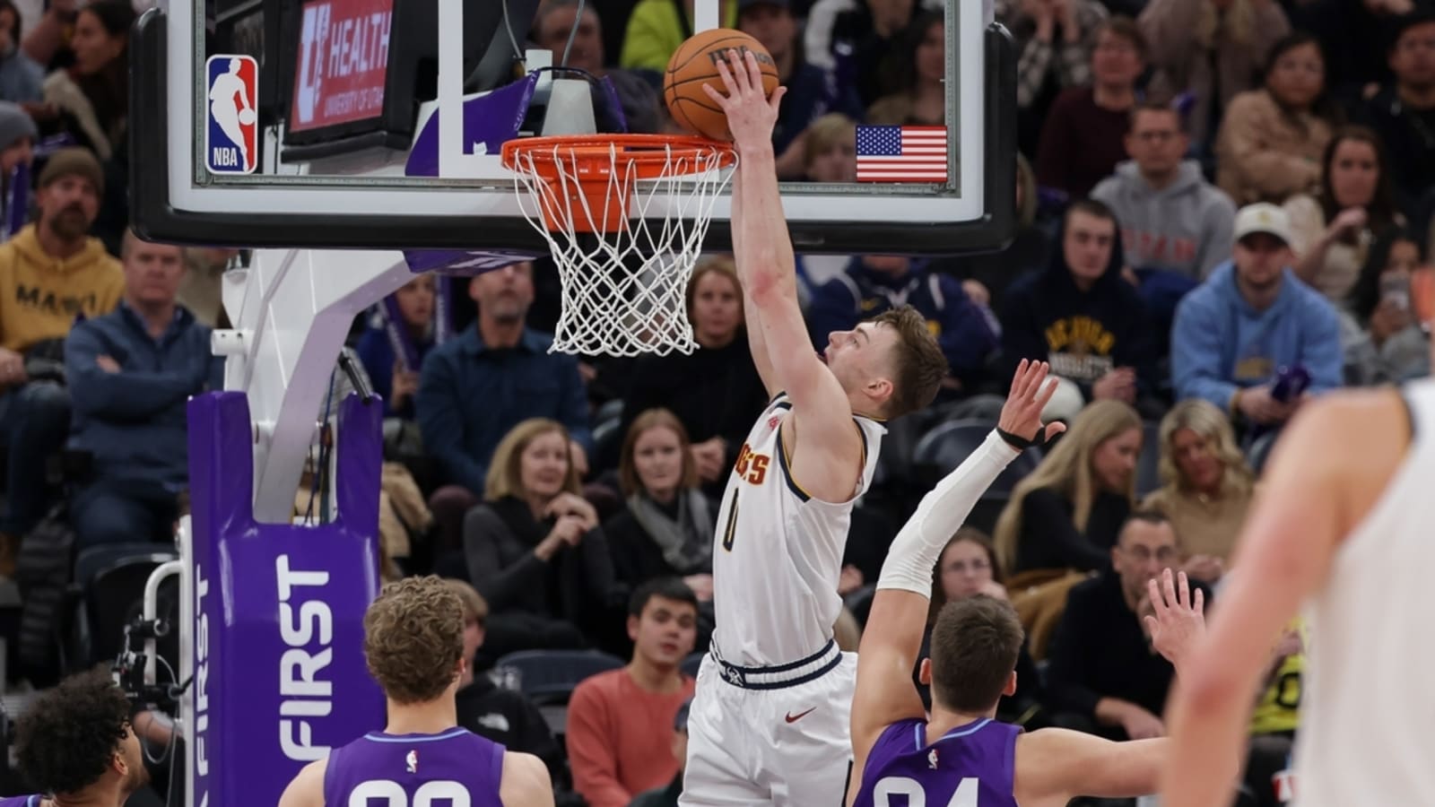 NBA roundup: Nuggets get two triple-doubles, down Jazz