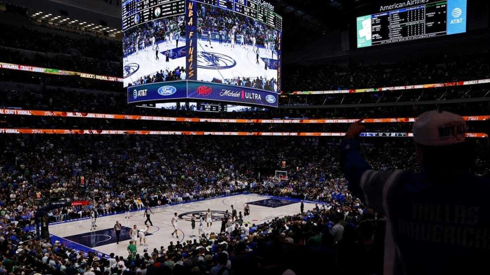 NBA sets salary cap at $140.588 million for 2024-25 season