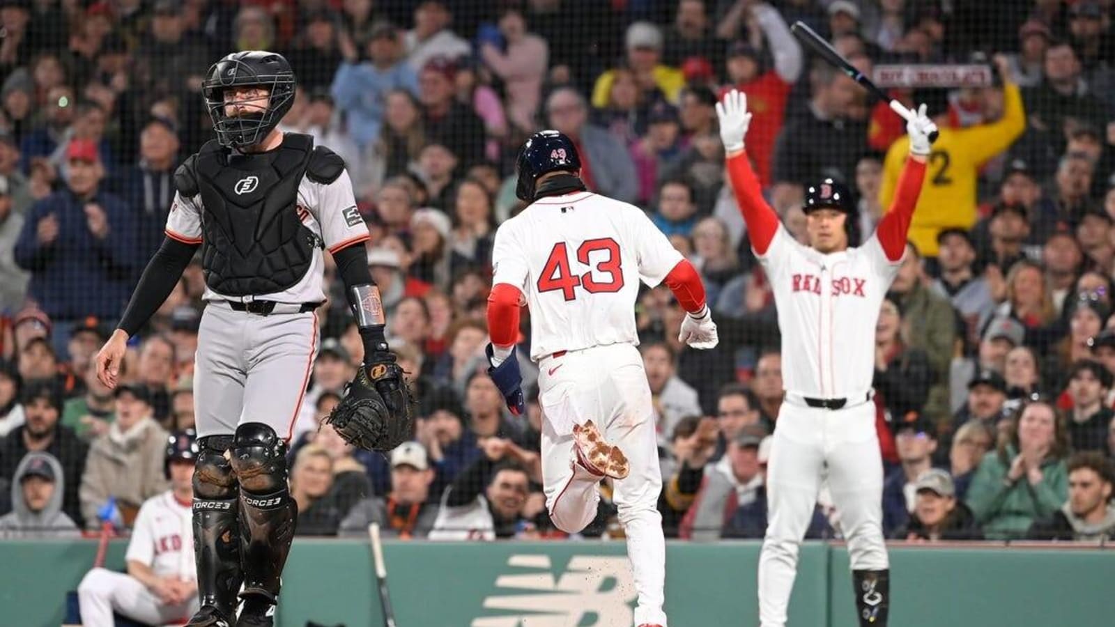 Kutter Crawford goes seven as Red Sox top Giants