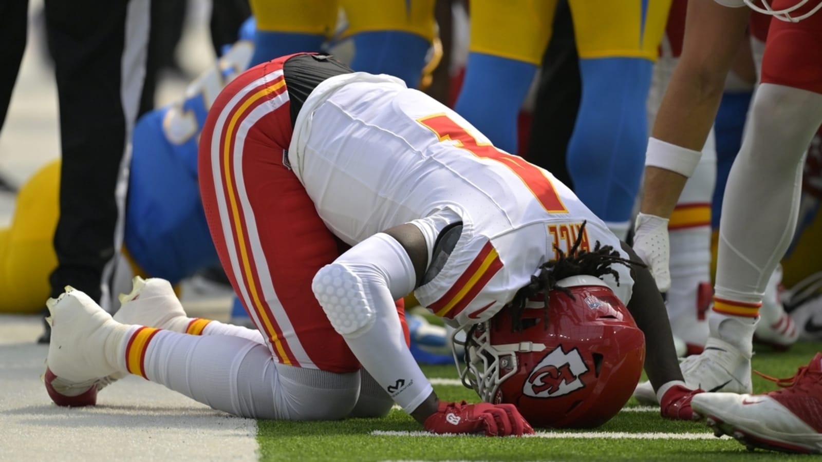 Chiefs WR Rashee Rice, rookie OT Josh Simmons OK for camp