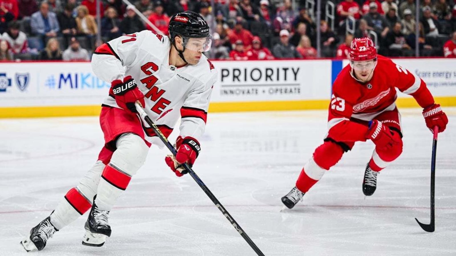 Hurricanes prepare for playoffs as Bruins struggle for wins