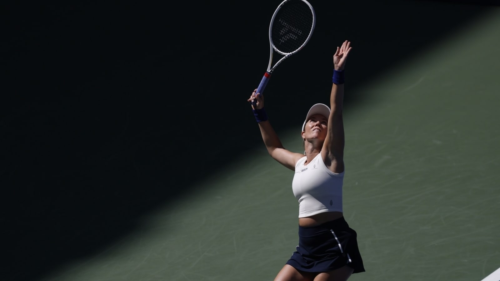 Danielle Collins postpones previously announced retirement