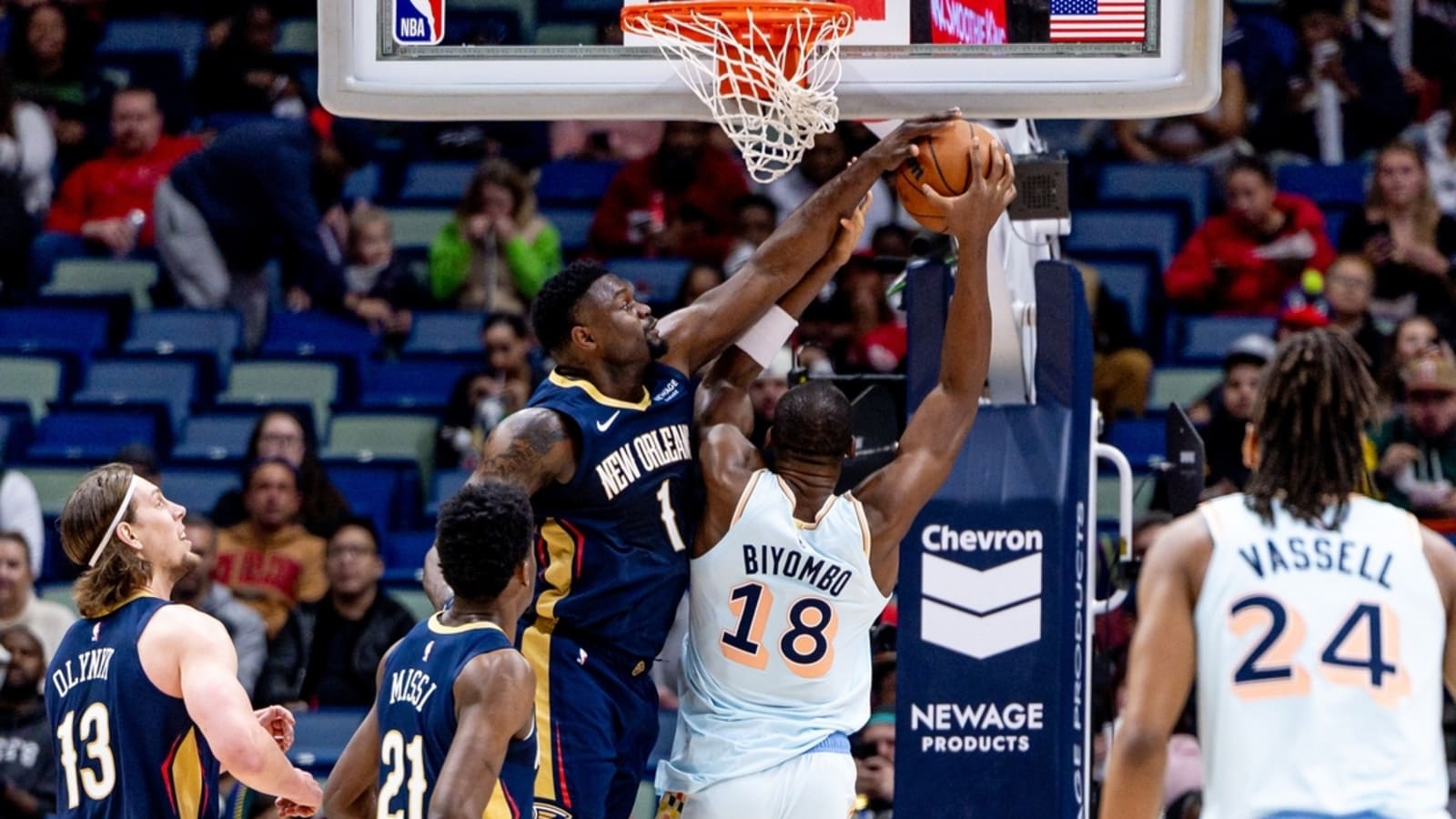Pelicans rally to rout Spurs