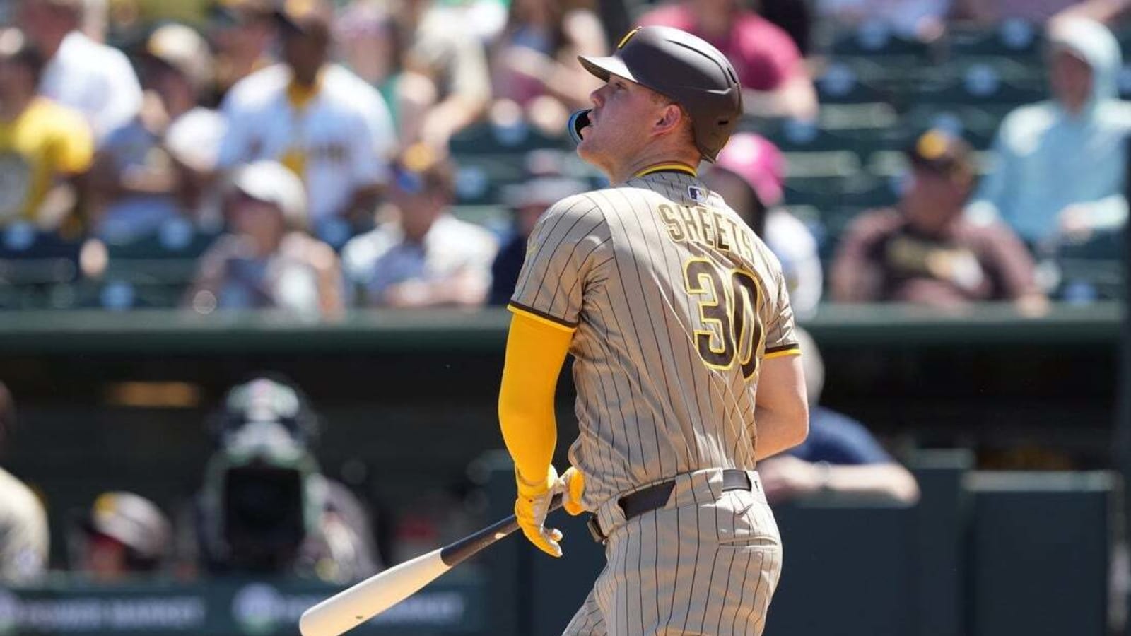 Xander Bogaerts helps Padres edge Athletics