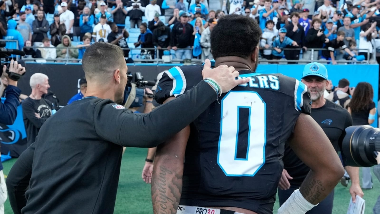 Panthers TE Ja&#39;Tavion Sanders rejoins team after injury scare