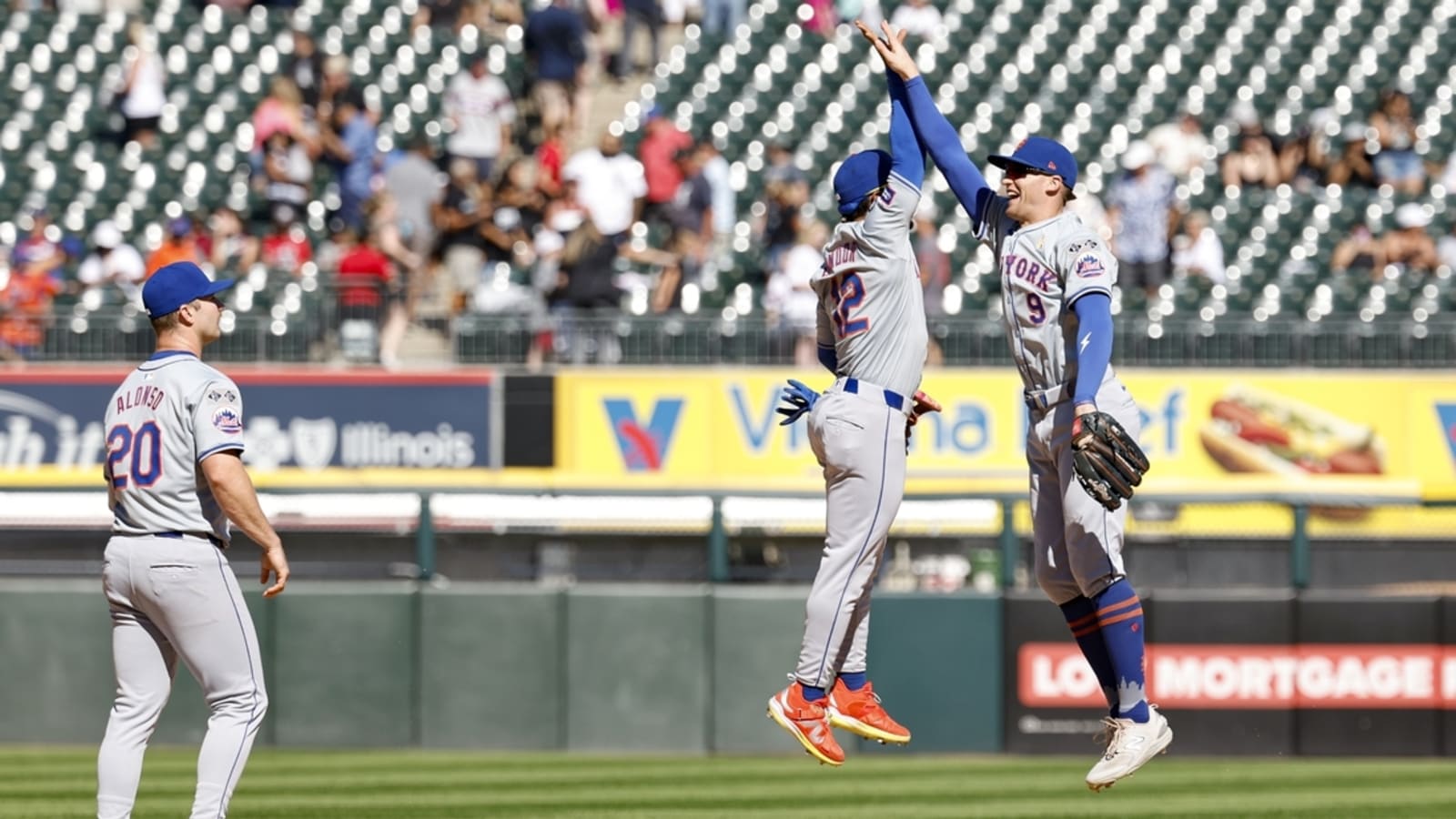 Back home after successful trip, Mets battle Red Sox