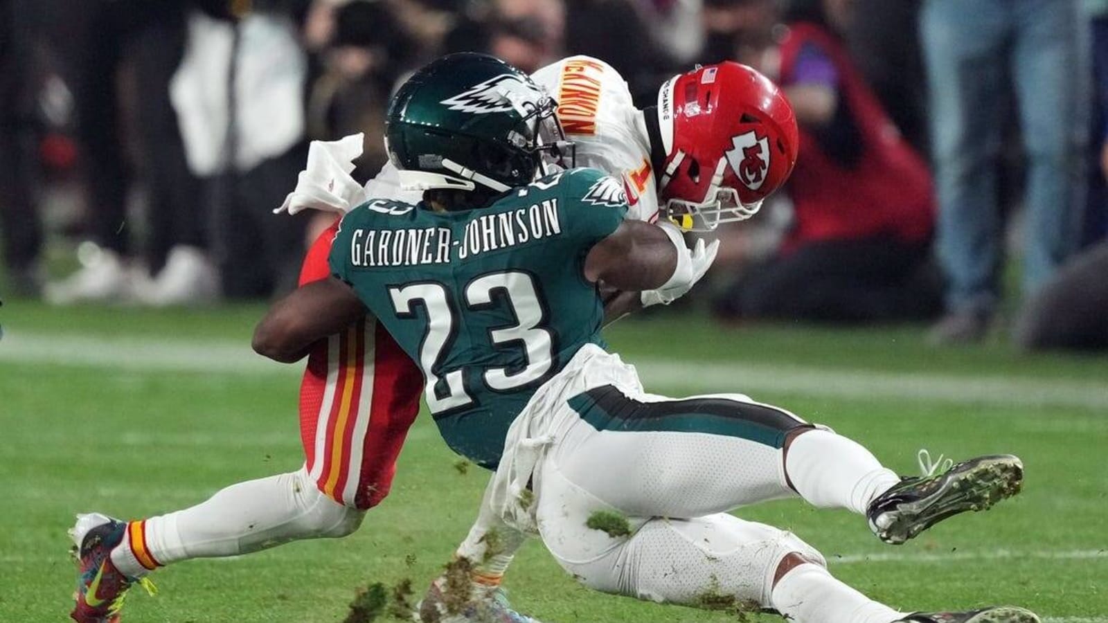 Reports: Eagles bring back DB C.J. Gardner-Johnson