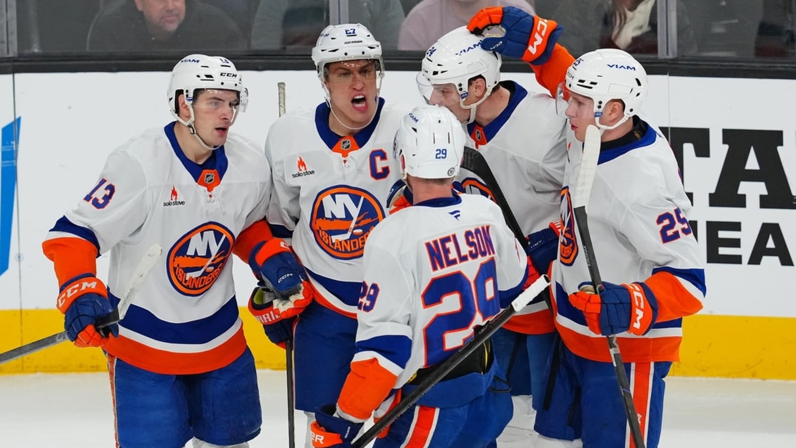 Ilya Sorokin posts 20th career shutout as Islanders blank Knights