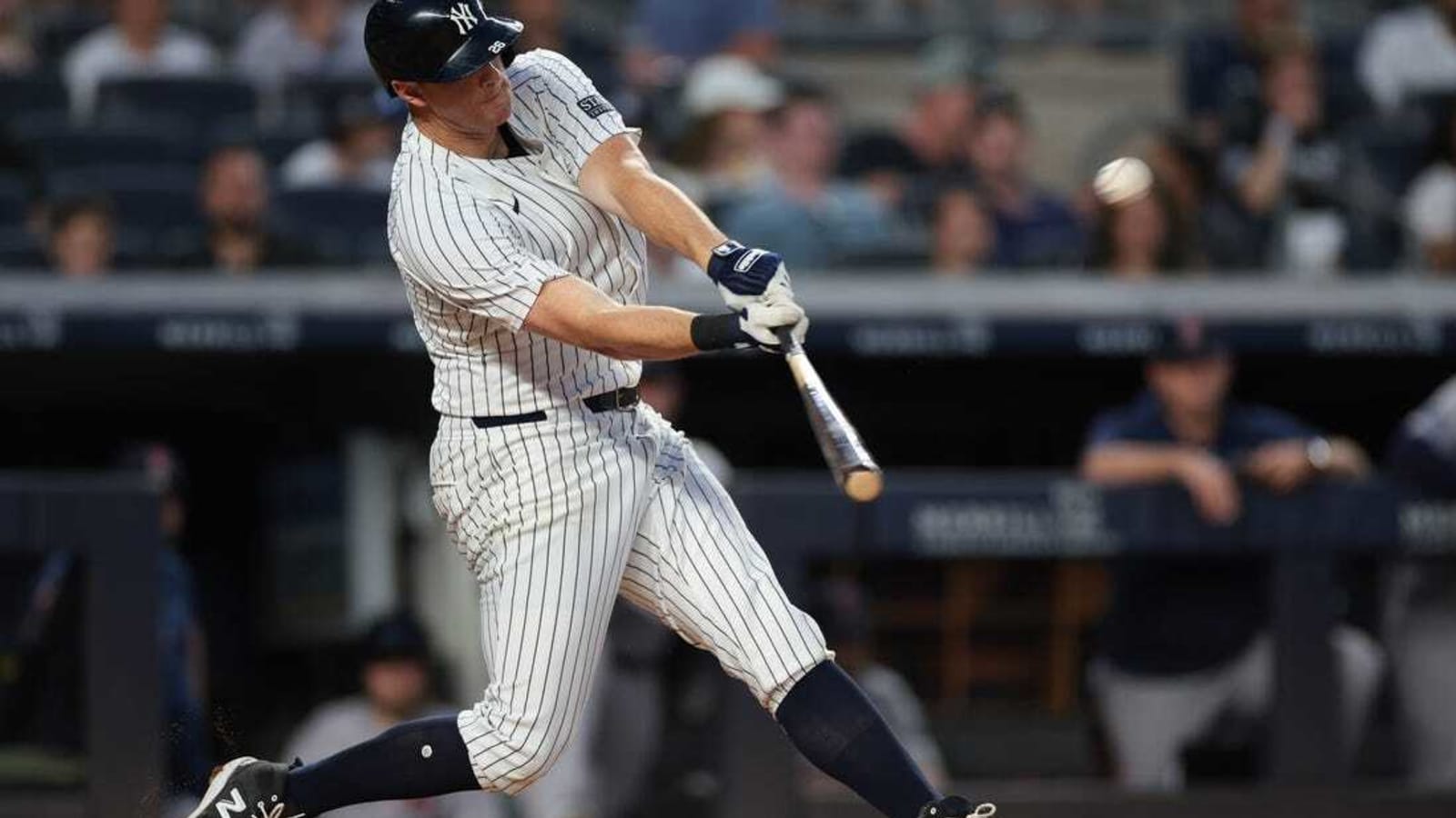 Yankees bench slump-ridden DJ LeMahieu