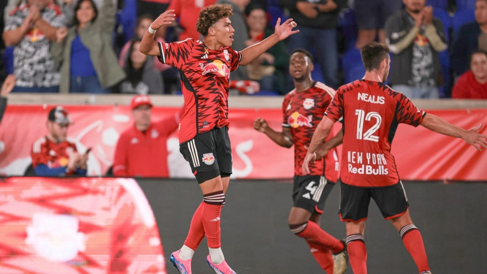Red Bulls try to ignite offense against slumping Fire